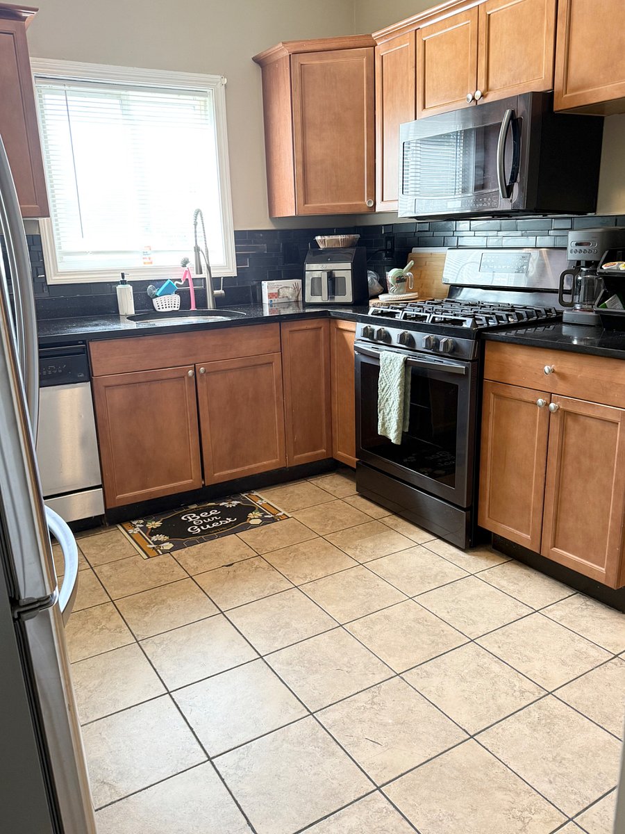 Furnished Finder property 882980_2 photo 10