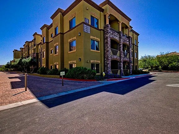 Furnished Finder property 882981_1 photo 15