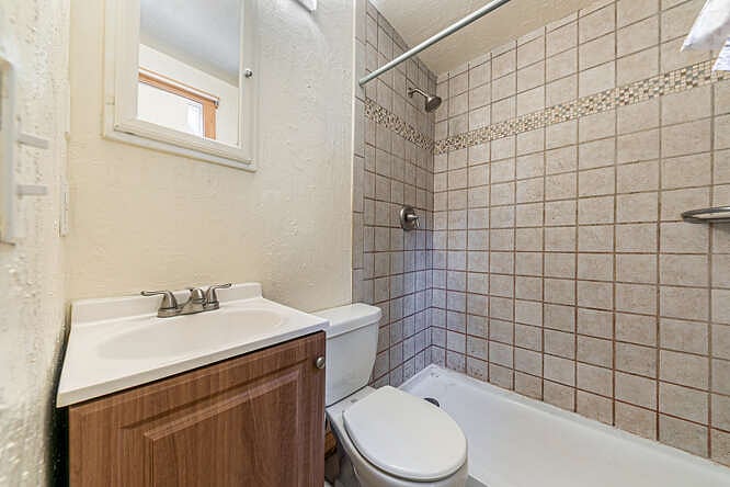 Furnished Finder property 882988_1 photo 4