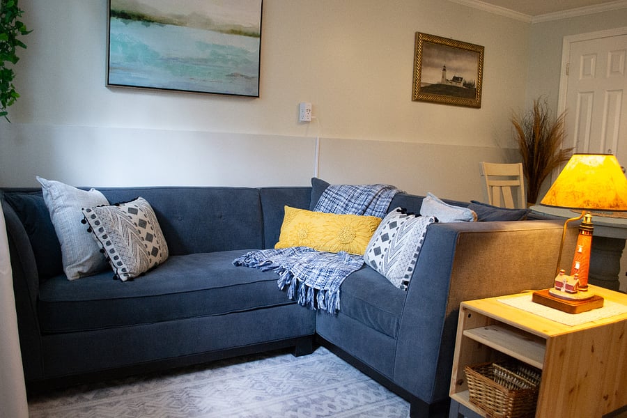 Small sectional