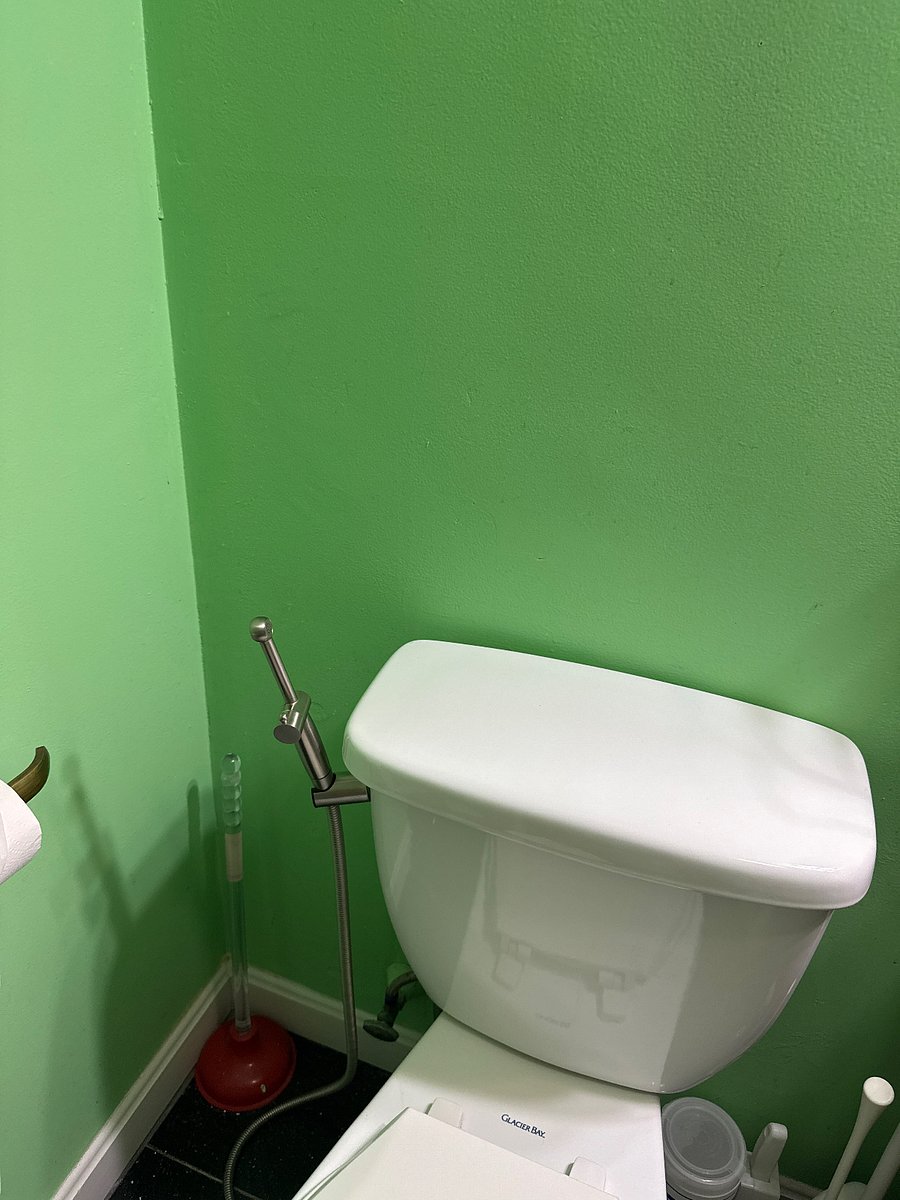 Bidet sprayer brand new 