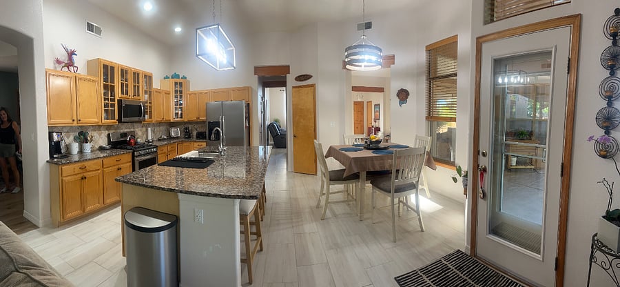 Eat in Kitchen
