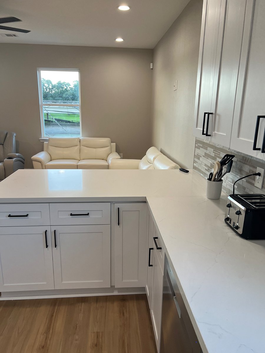 Furnished Finder property 883067_1 photo 6