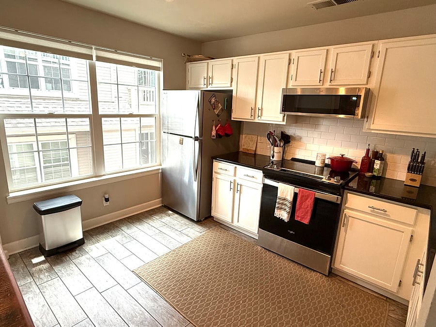 Furnished Finder property 883068_1 photo 3