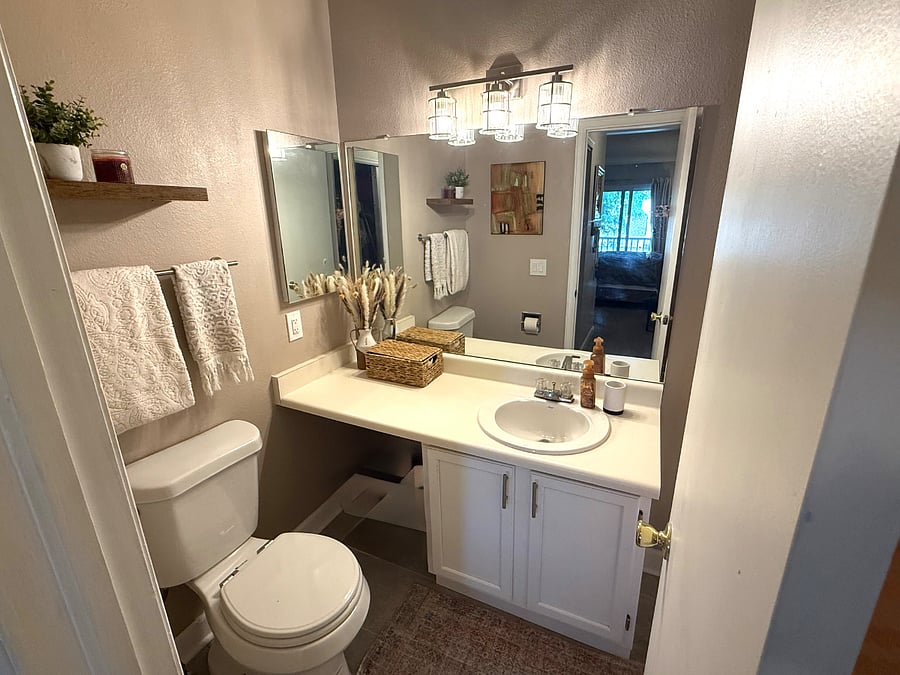 Furnished Finder property 883068_1 photo 16