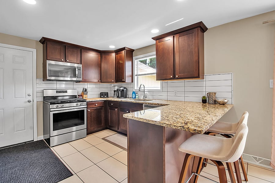 Furnished Finder property 883078_1 photo 4