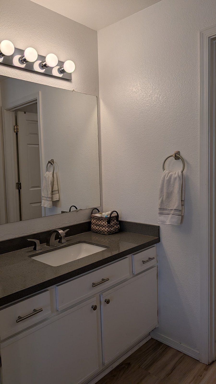 Furnished Finder property 883083_1 photo 23