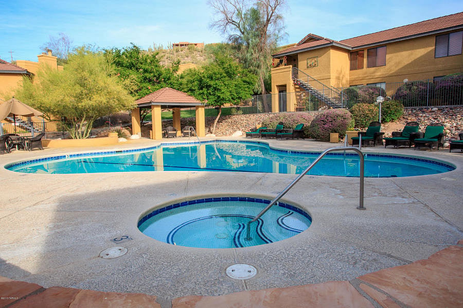 Community pool and spa