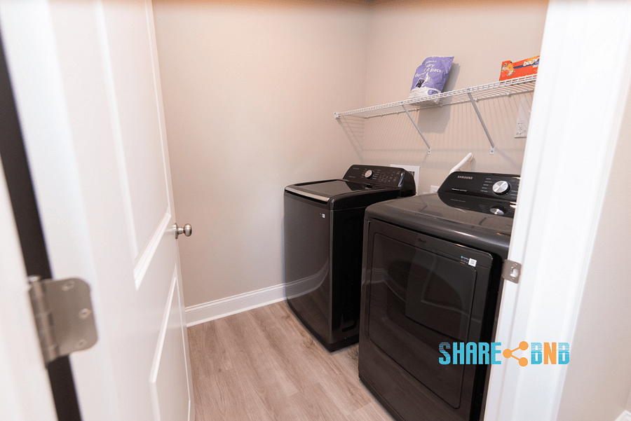 Furnished Finder property 883094_1 photo 12