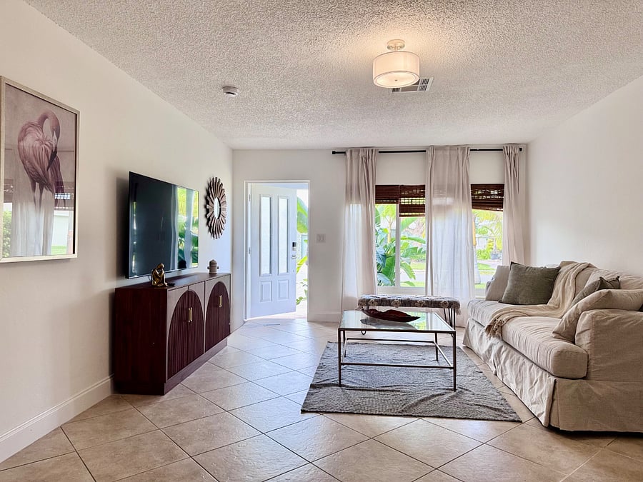 Furnished Finder property 883111_1 photo 9