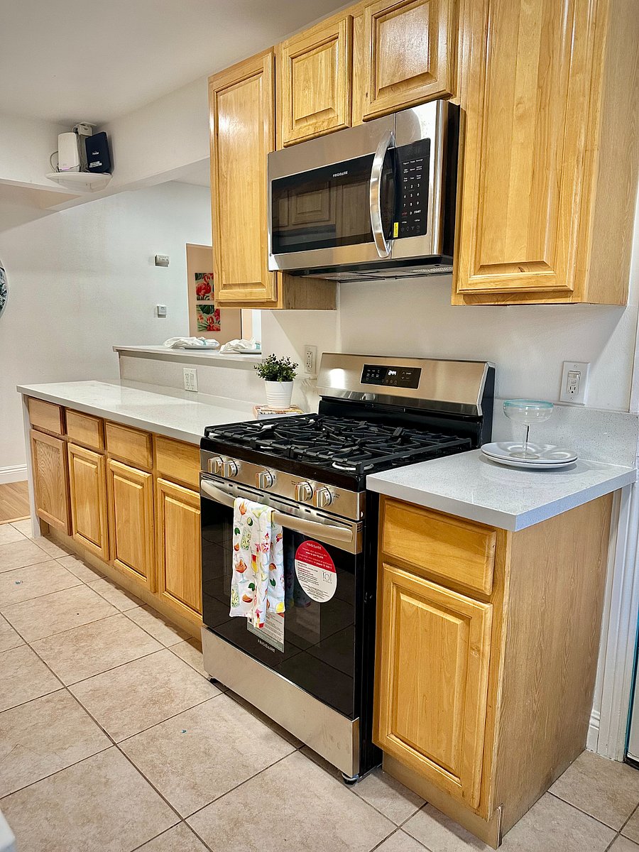 Furnished Finder property 883117_1 photo 13