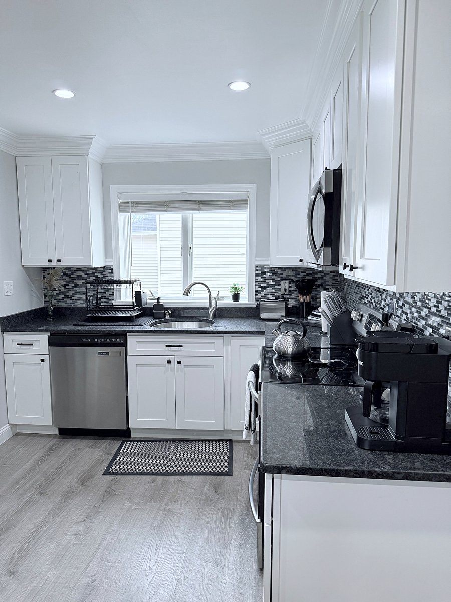 Furnished Finder property 883150_1 photo 4