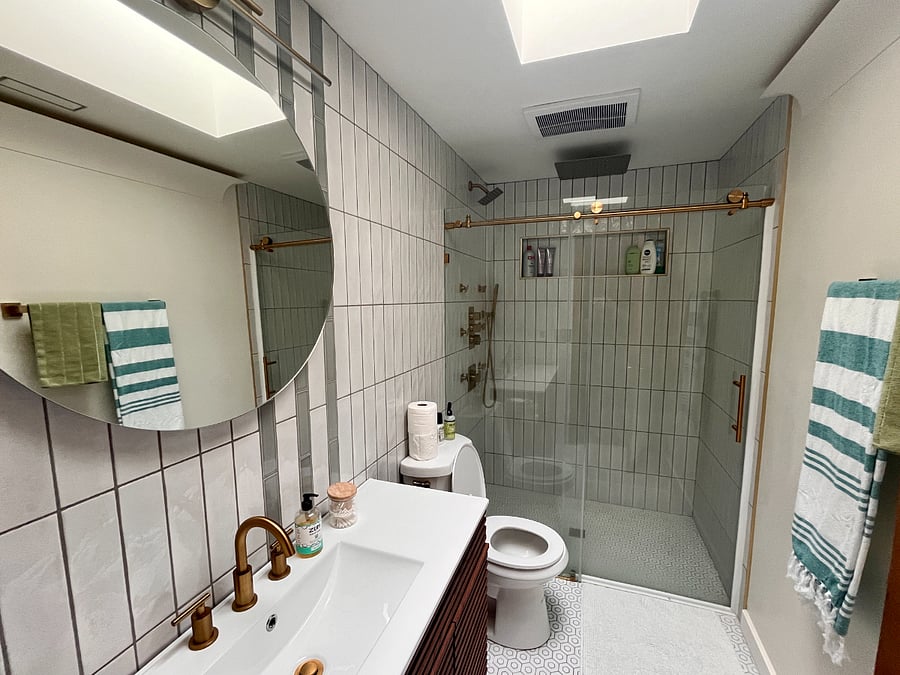 Full bathroom with shower on the main level