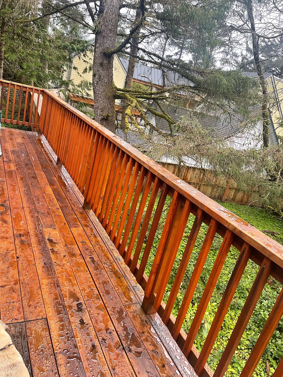Large deck for hanging out