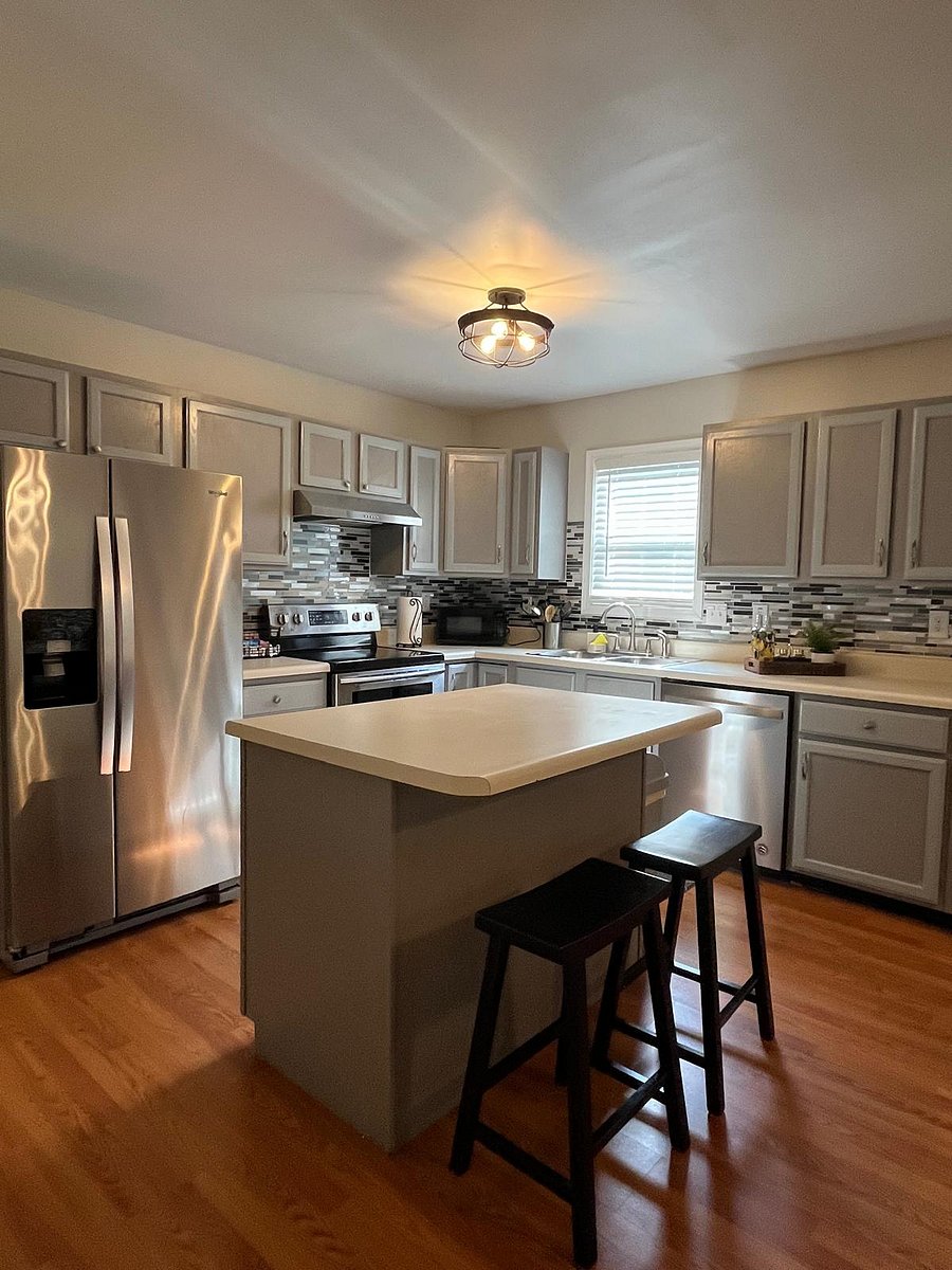 Furnished Finder property 883188_1 photo 38