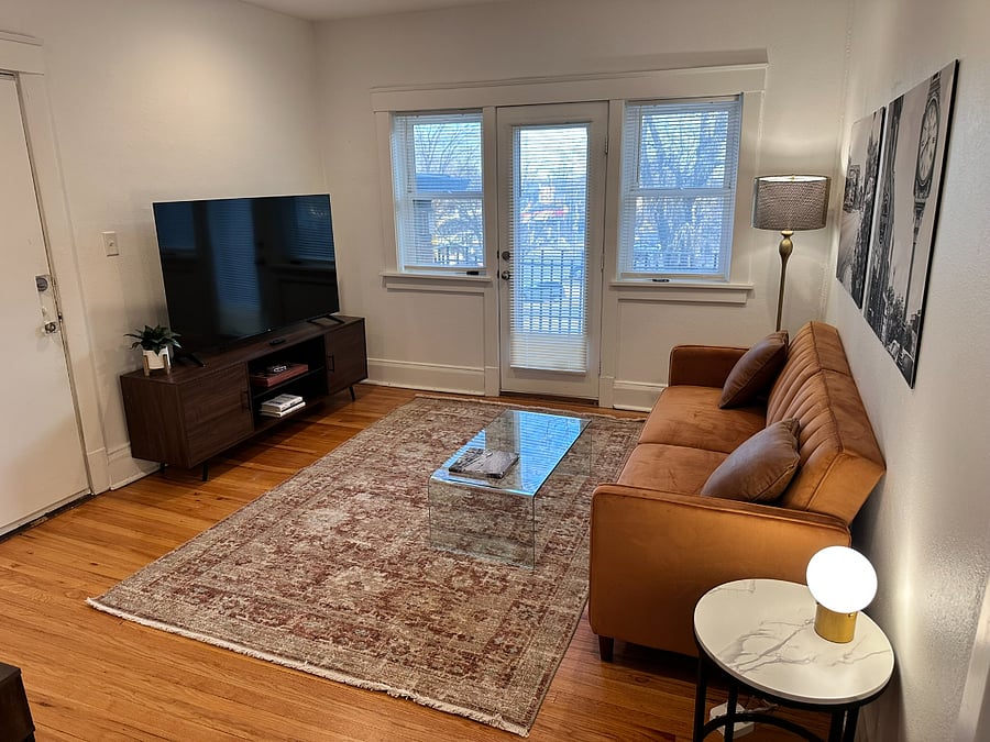 Furnished Finder property 883193_1 photo 1