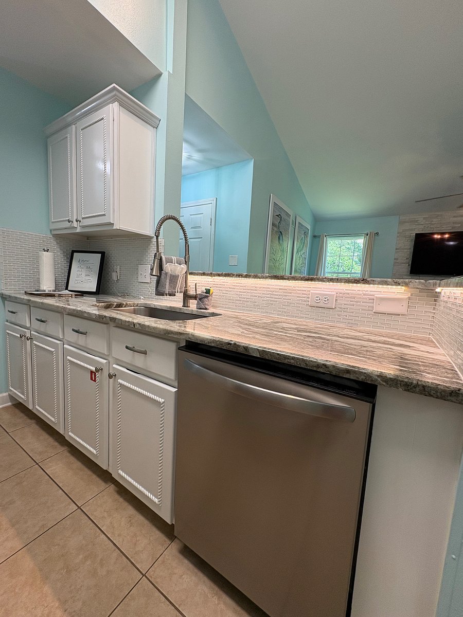 Furnished Finder property 883200_1 photo 7