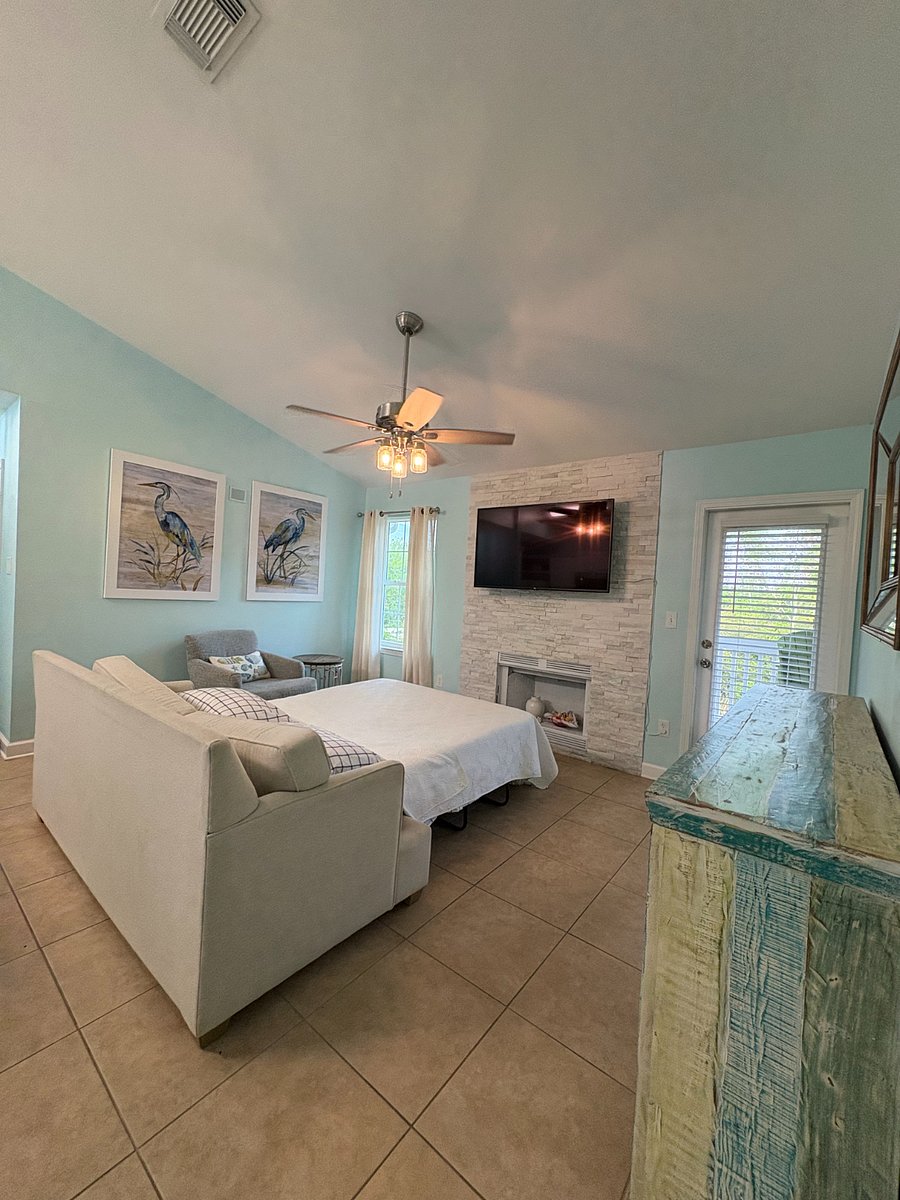 Furnished Finder property 883200_1 photo 23