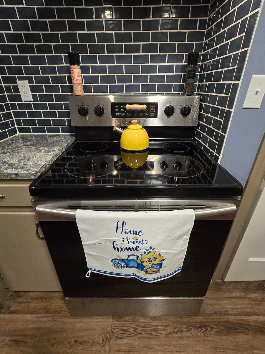 Furnished Finder property 883201_1 photo 14