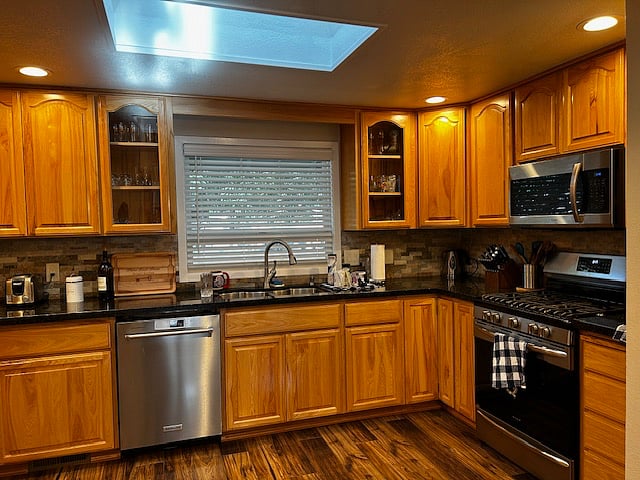 Furnished Finder property 883206_1 photo 5