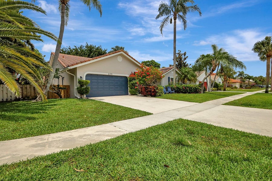 Furnished Finder property 883272_1 photo 17