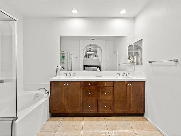 Furnished Finder property 883333_1 photo 3