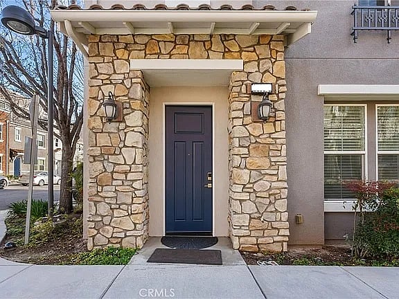 Furnished Finder property 883333_1 photo 10