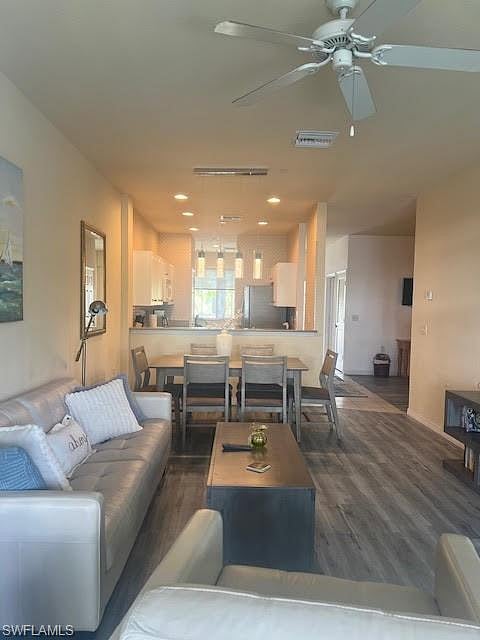 Furnished Finder property 883360_1 photo 9