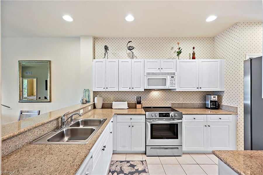 Furnished Finder property 883360_1 photo 11