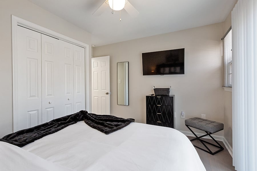 Furnished Finder property 883365_1 photo 11