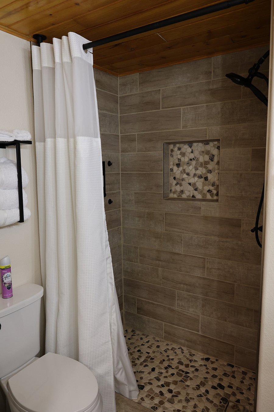 Furnished Finder property 883379_1 photo 11
