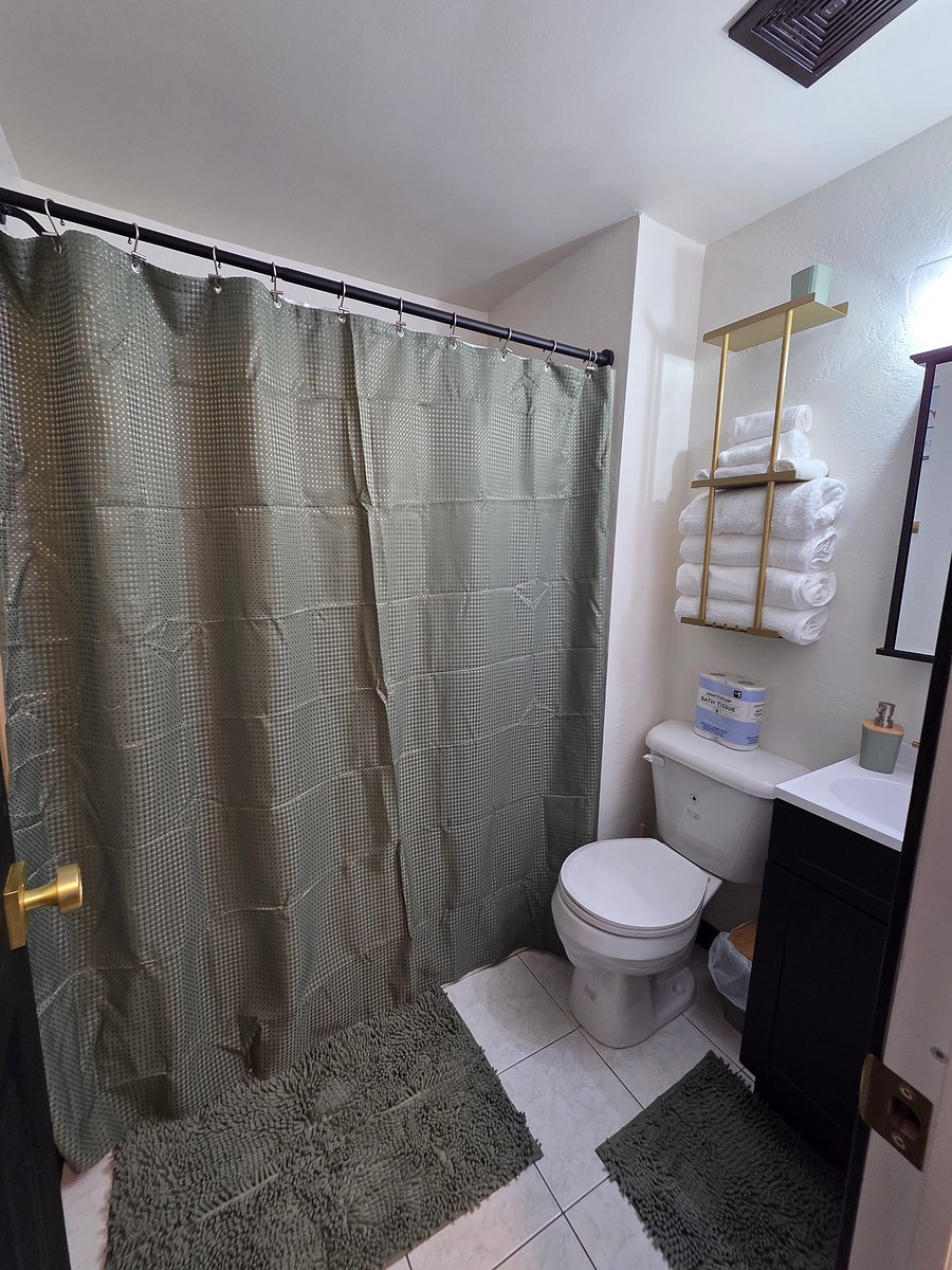 Furnished Finder property 883434_4 photo 8