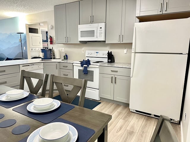 Furnished Finder property 883443_1 photo 12