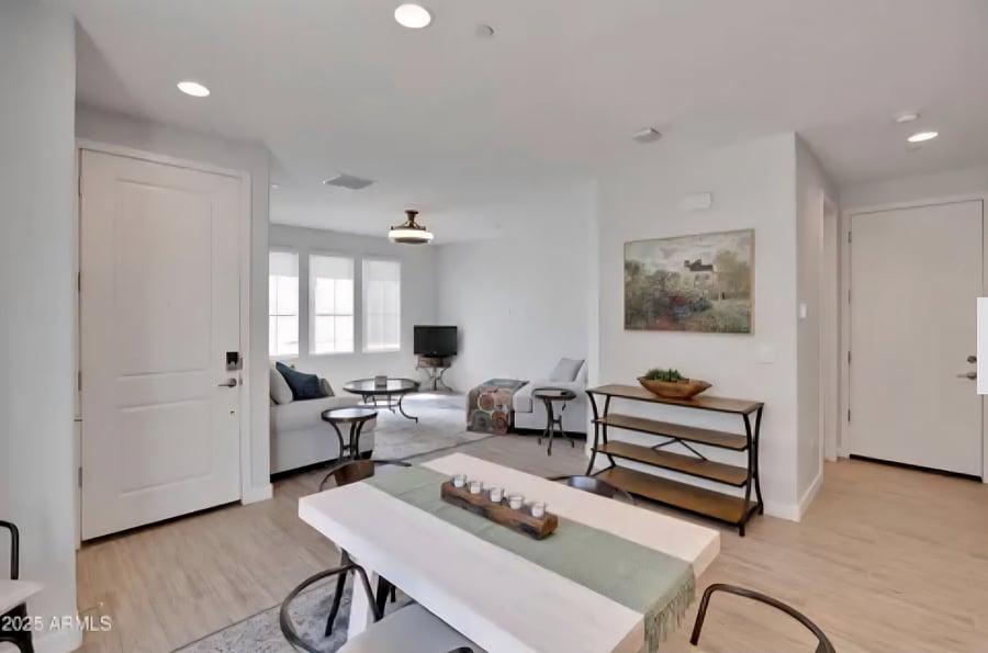 Furnished Finder property 883446_1 photo 3