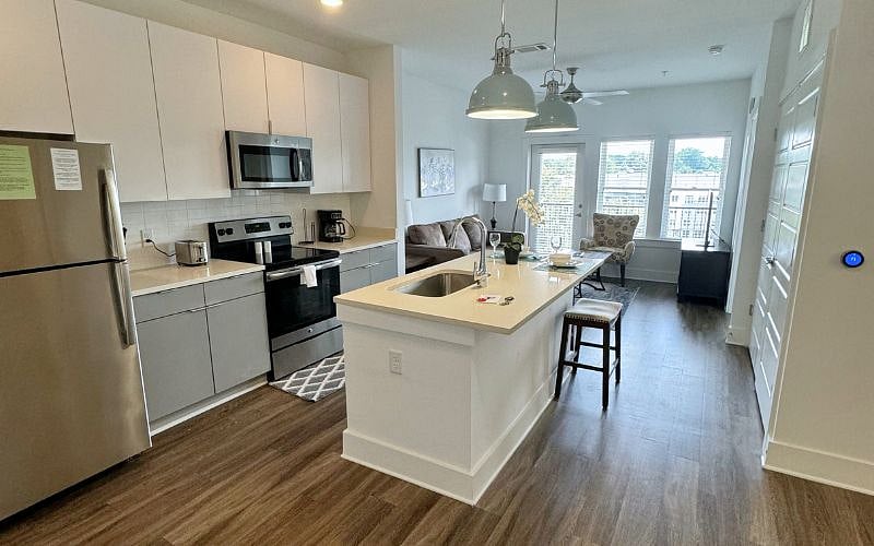 Furnished Finder property 883468_1 photo 3