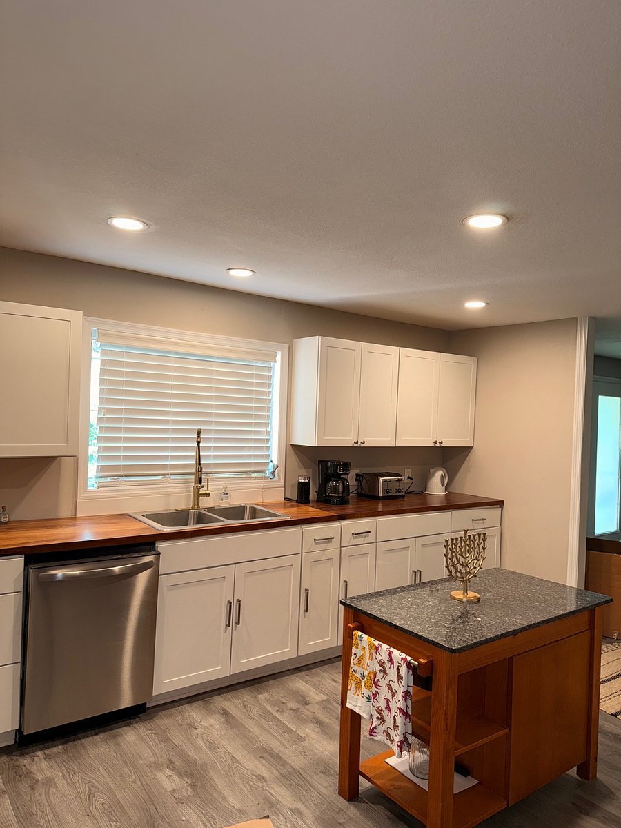 Furnished Finder property 883476_1 photo 10