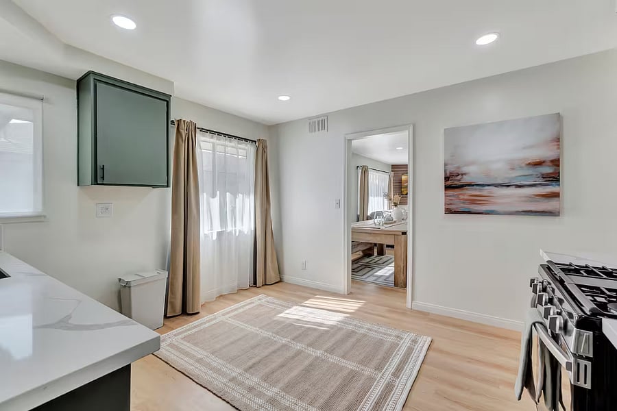 Furnished Finder property 883522_3 photo 18