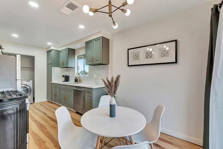 Furnished Finder property 883522_4 photo 15