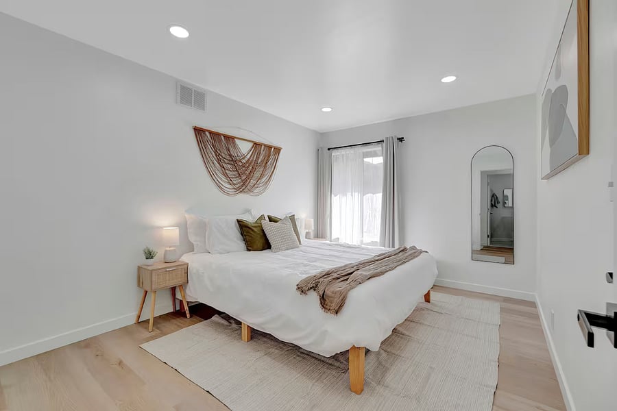 Furnished Finder property 883524_1 photo 16