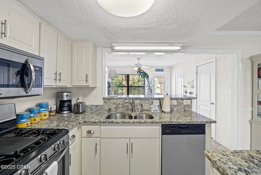 Furnished Finder property 883531_1 photo 8