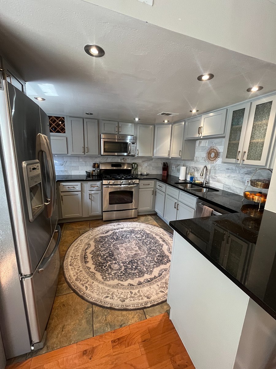 Furnished Finder property 883533_1 photo 3