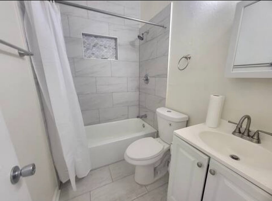 Furnished Finder property 883556_1 photo 8