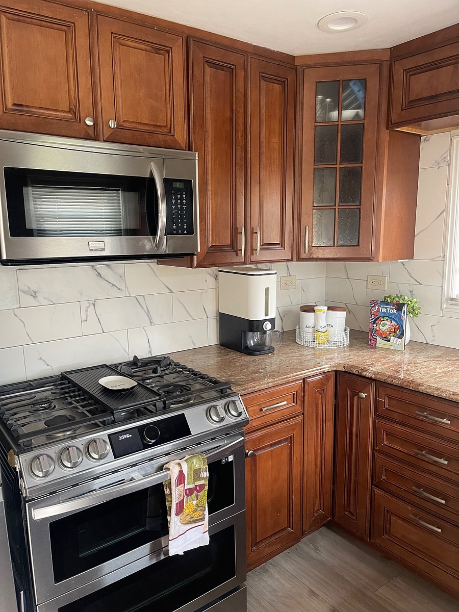 Furnished Finder property 883597_1 photo 3