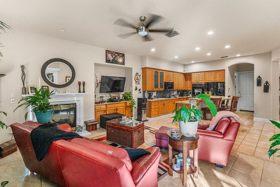 Furnished Finder property 883598_1 photo 5
