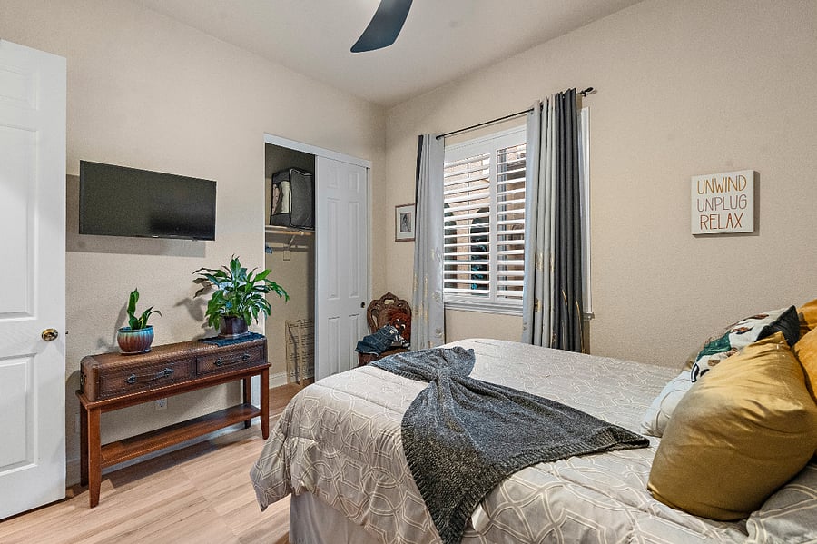 Furnished Finder property 883598_1 photo 3