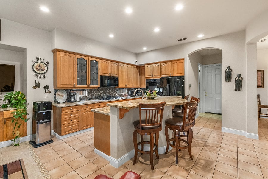 Furnished Finder property 883598_1 photo 7