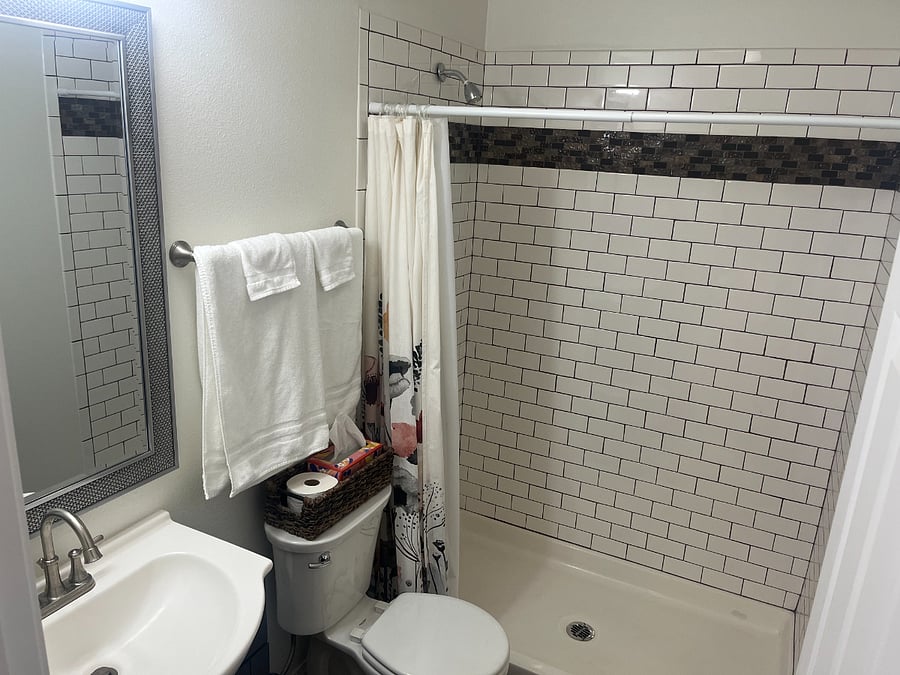 Furnished Finder property 883609_1 photo 8