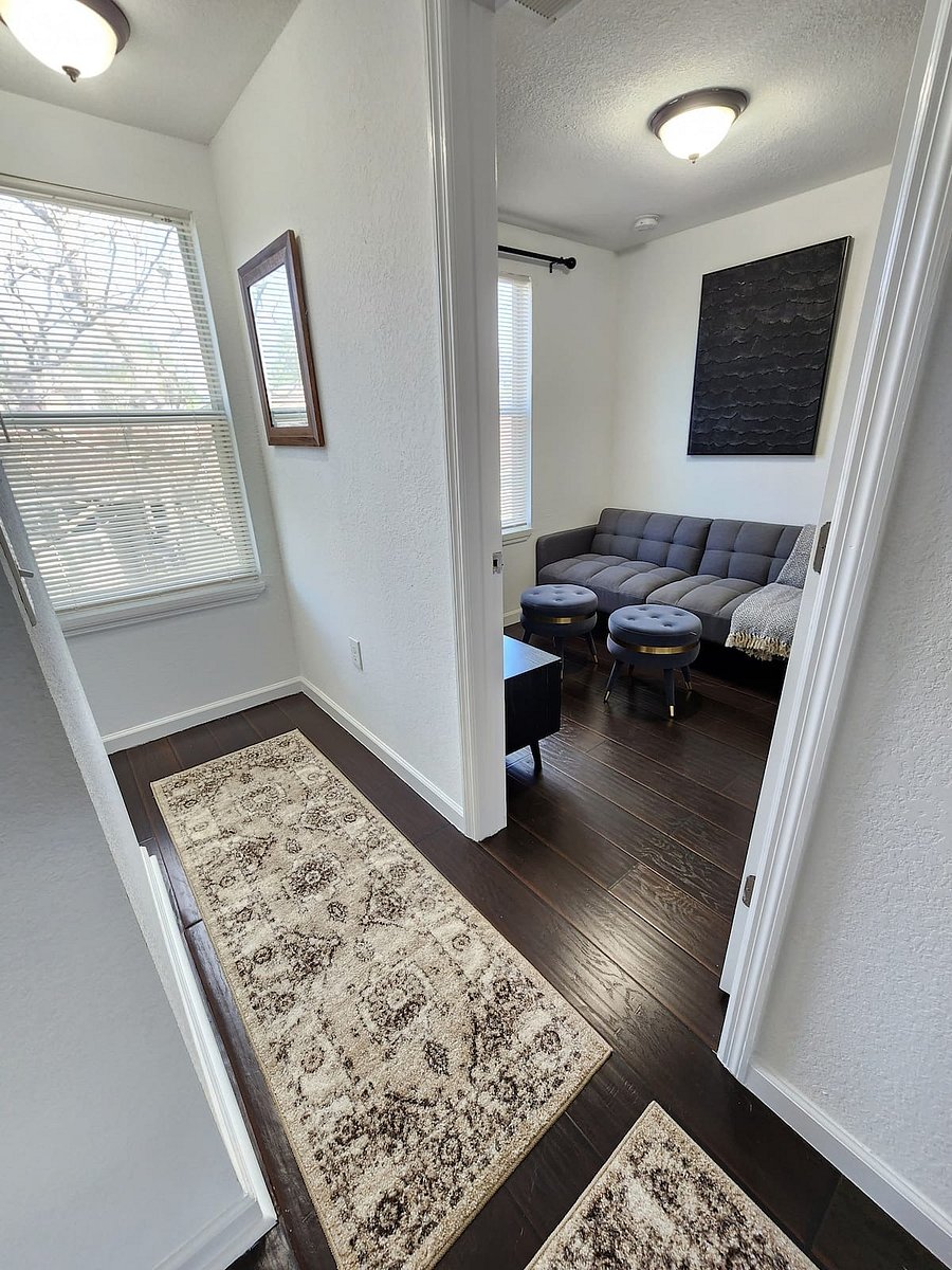 Furnished Finder property 883613_2 photo 31