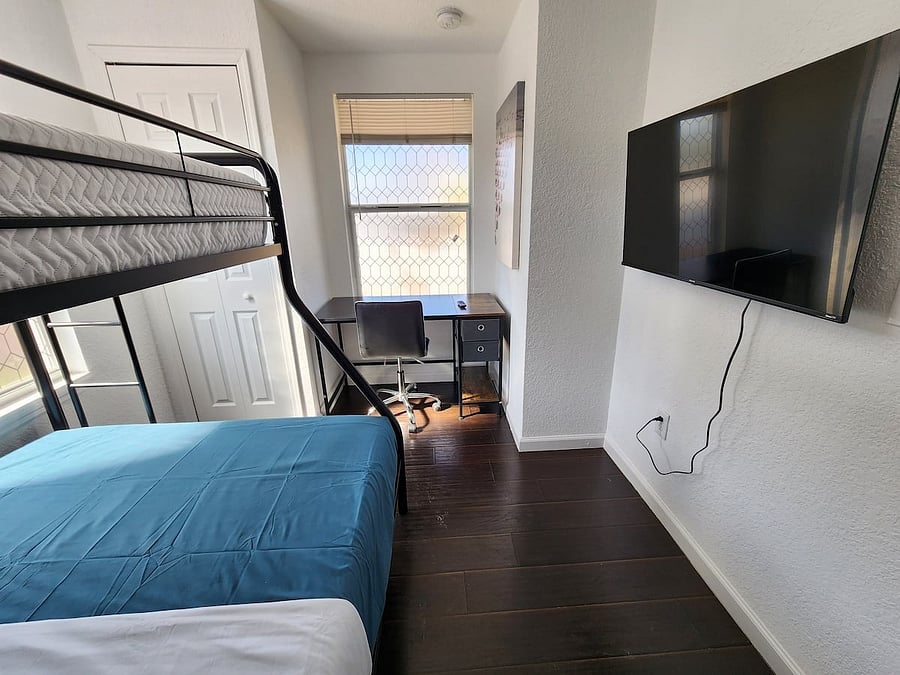 Furnished Finder property 883613_2 photo 4