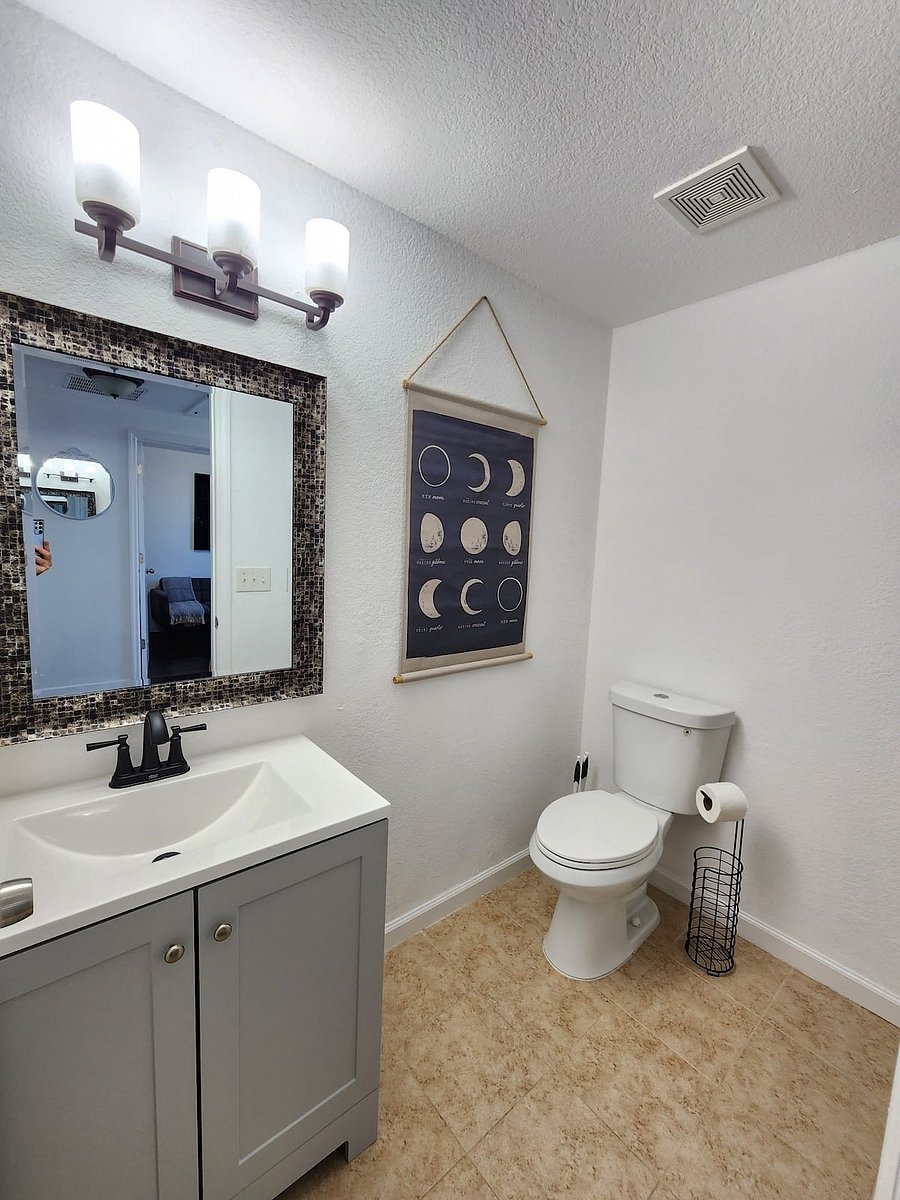 Furnished Finder property 883613_2 photo 35